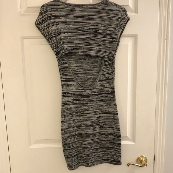 Dynamite bodycon dress - Picture 3 of 3